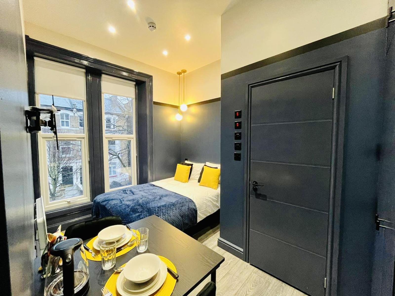 London 39 Blue House Luxury Ensuite Ideal For Tourists Екстериор снимка